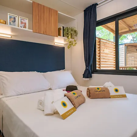 Campsite Club Del Sole Rivaverde Easy Village