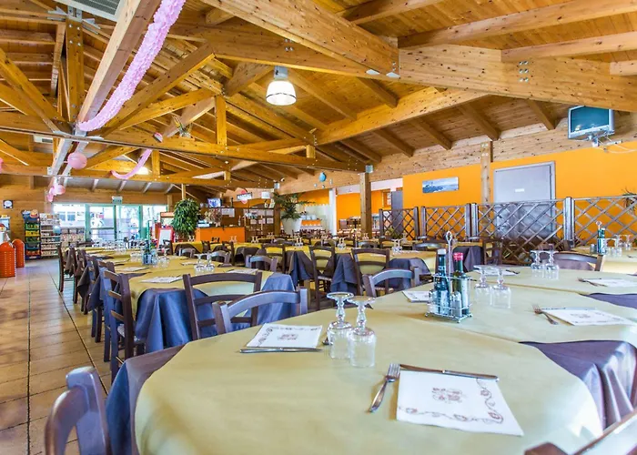 Club Del Sole Rivaverde Easy Village Kamp alanı