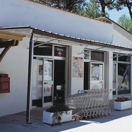 Club Del Sole Rivaverde Easy Village 캠프장 마리나디라벤나