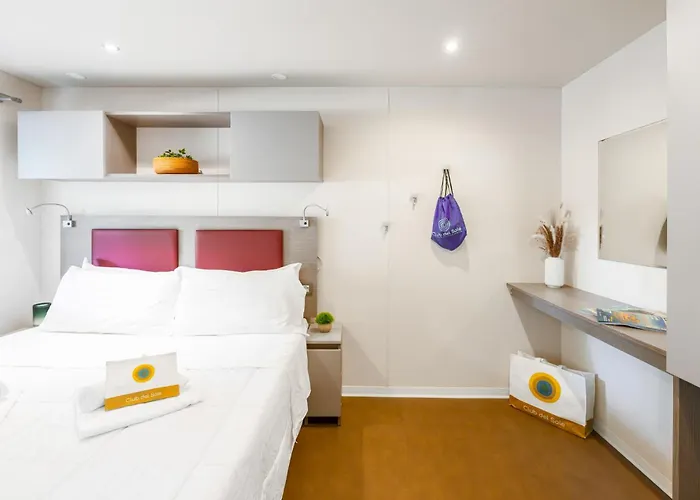 Club Del Sole Rivaverde Easy Village مكان تخييم 3*